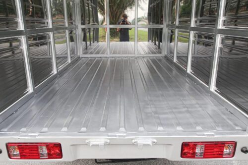 Xe tải SRM K9 thùng kín tải trọng 990Kg